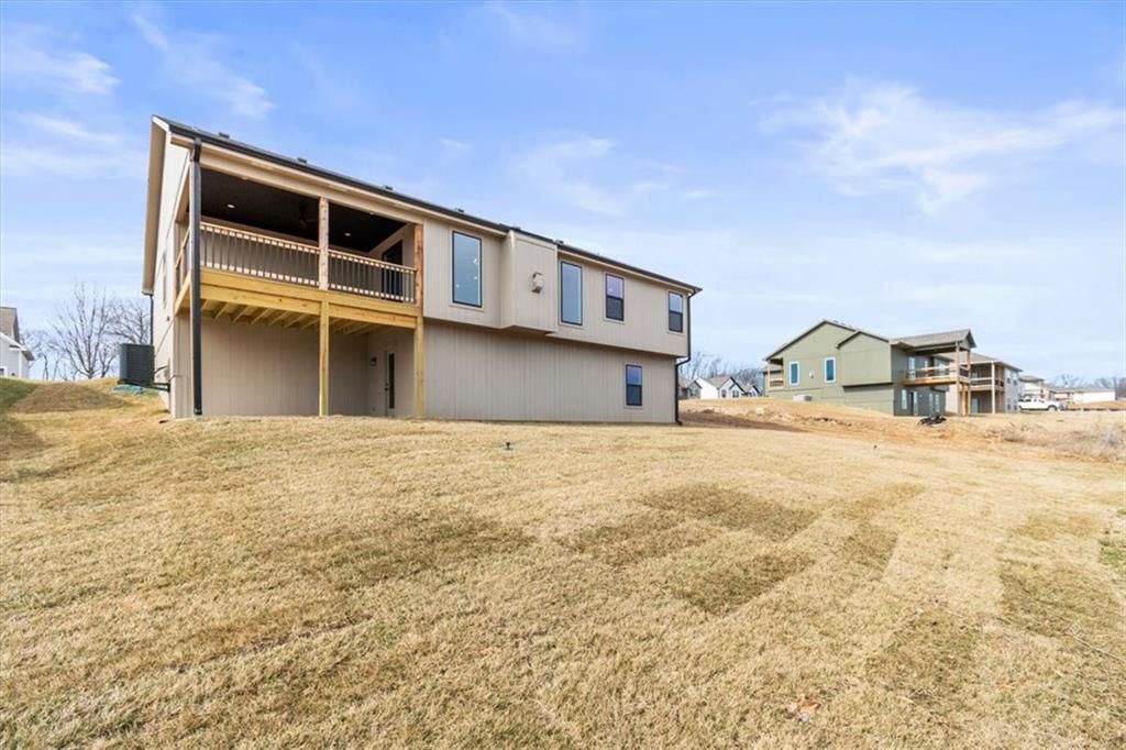 1305 N Holland Drive — photo 21