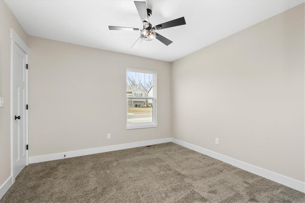 1305 N Holland Drive — photo 25
