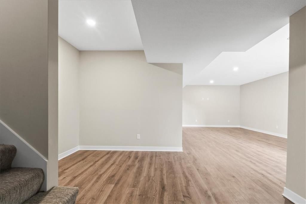 1305 N Holland Drive — photo 30