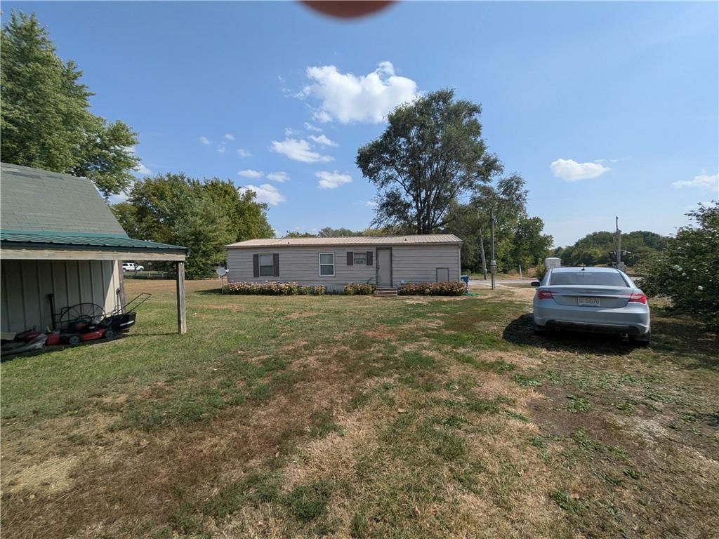 208 S Plum Street — photo 18