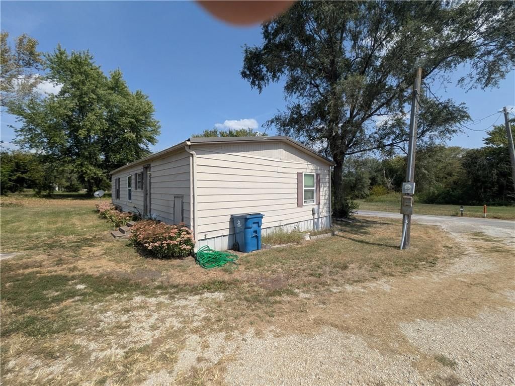 208 S Plum Street — photo 19