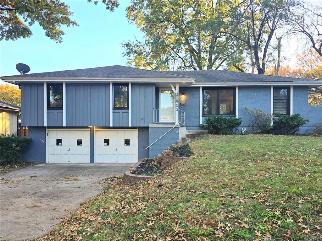 11913 E 57th Street — photo 2