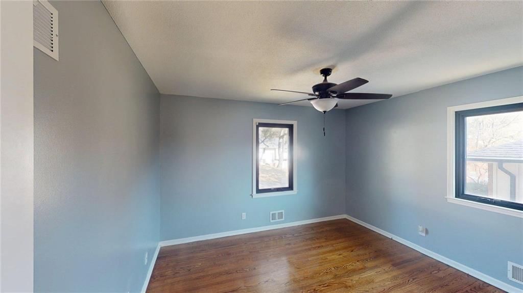 11913 E 57th Street — photo 8