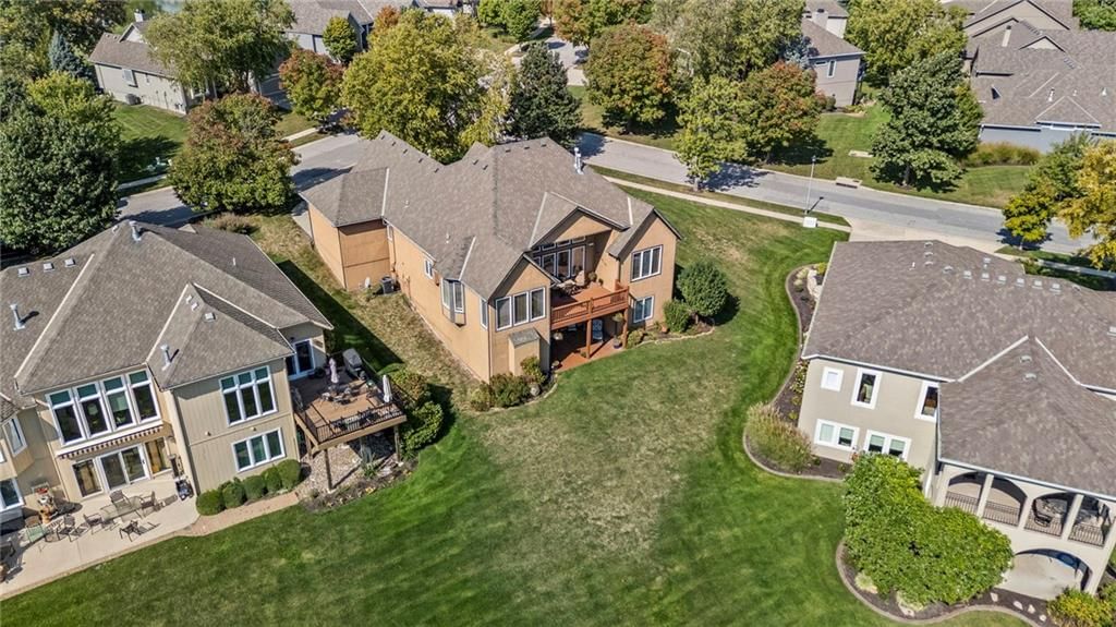 Photo 53 of 75 - 19220 W 98th Terrace