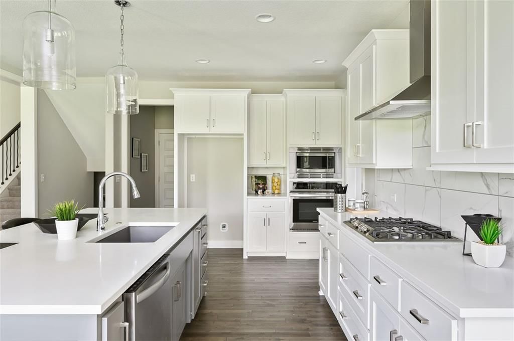 15355 W 171st Terrace — photo 44