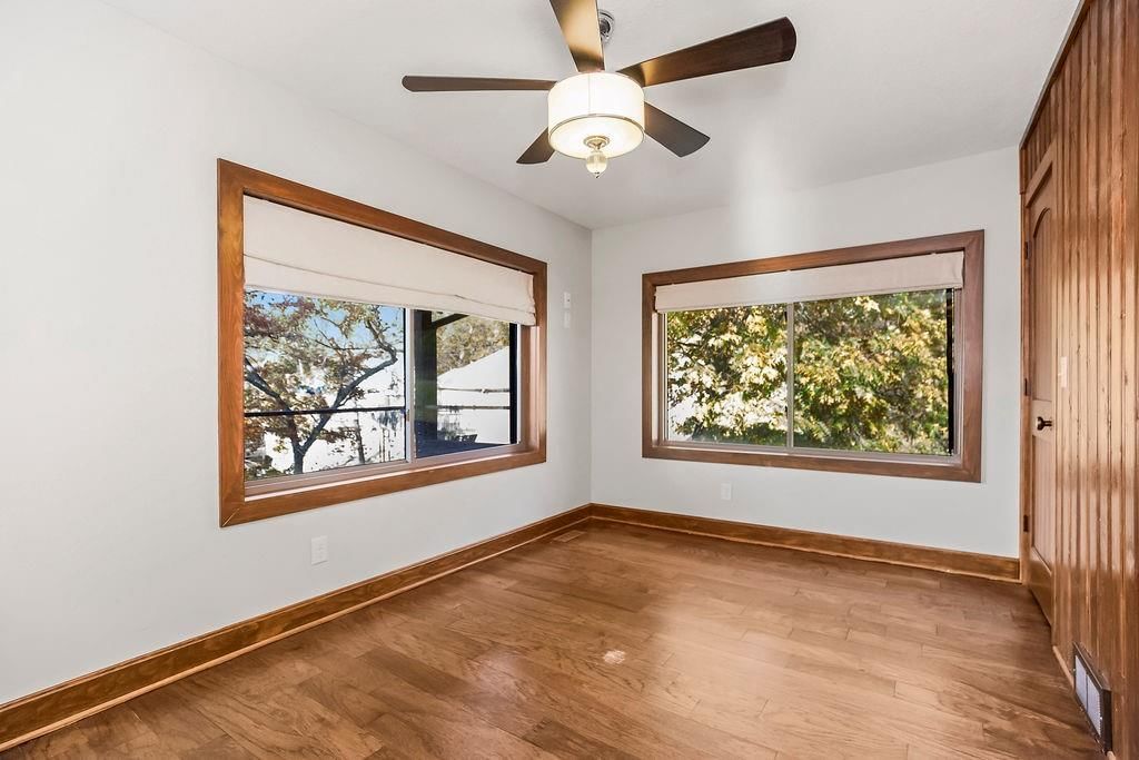 49-51 Z Lake Shore Drive — photo 14