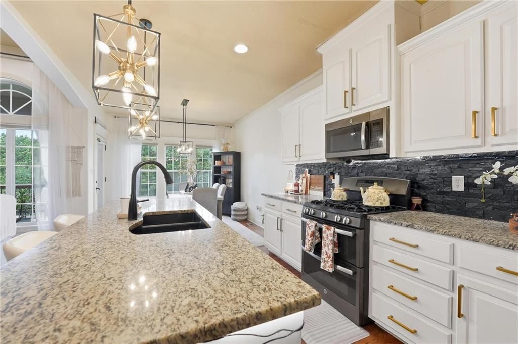 7844 N Walrond Avenue — photo 15