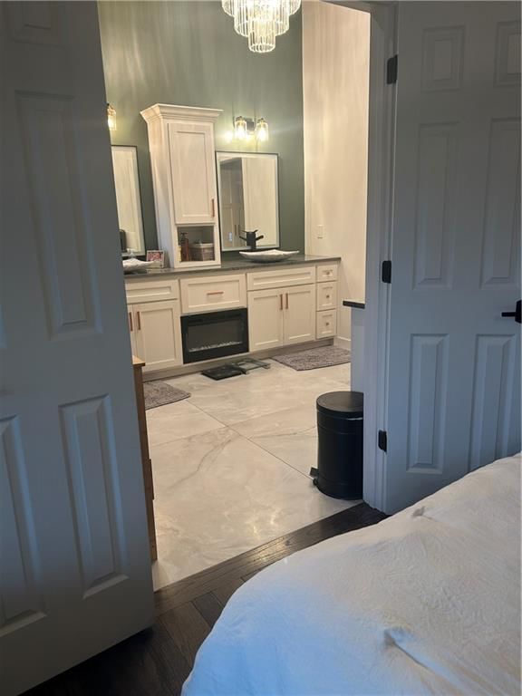 Photo 9 of 34 - 22714 W 49th Street