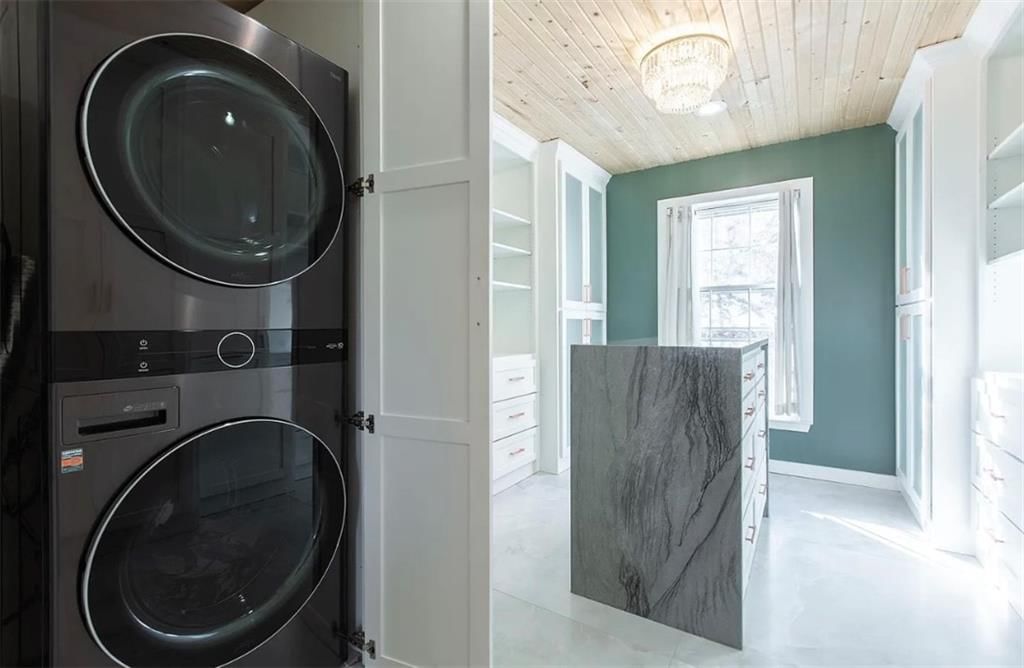 Photo 13 of 34 - 22714 W 49th Street