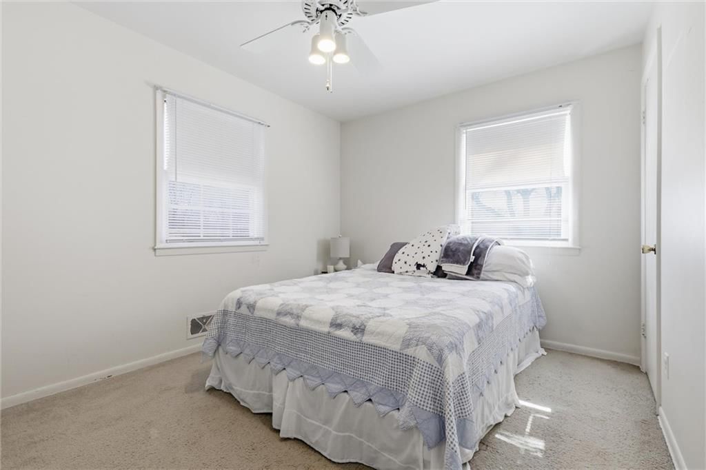 200 SW Yost Avenue — photo 18