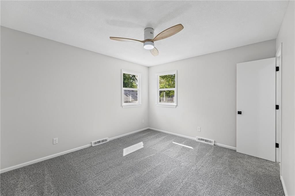 11005 Walnut Creek Drive — photo 23