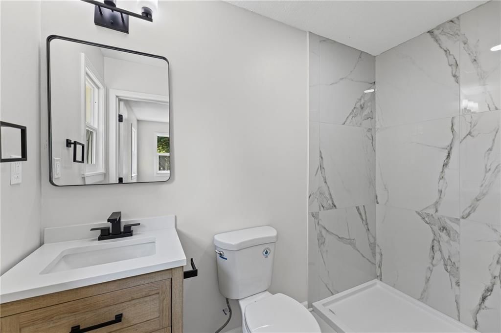 11005 Walnut Creek Drive — photo 26