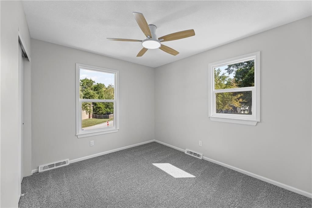 11005 Walnut Creek Drive — photo 30
