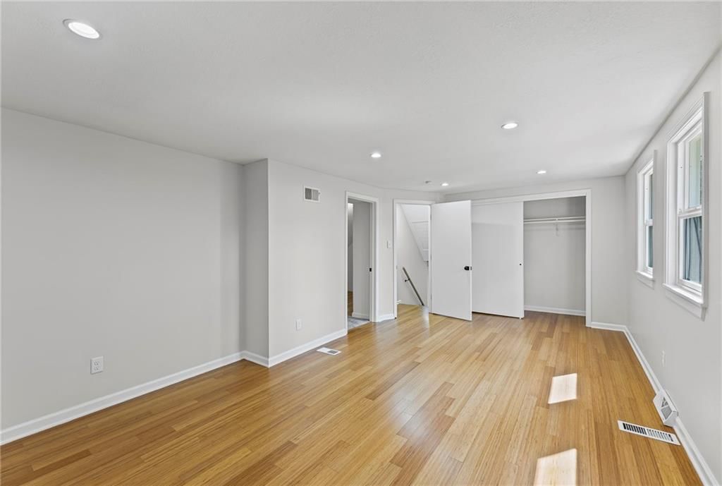 11005 Walnut Creek Drive — photo 37