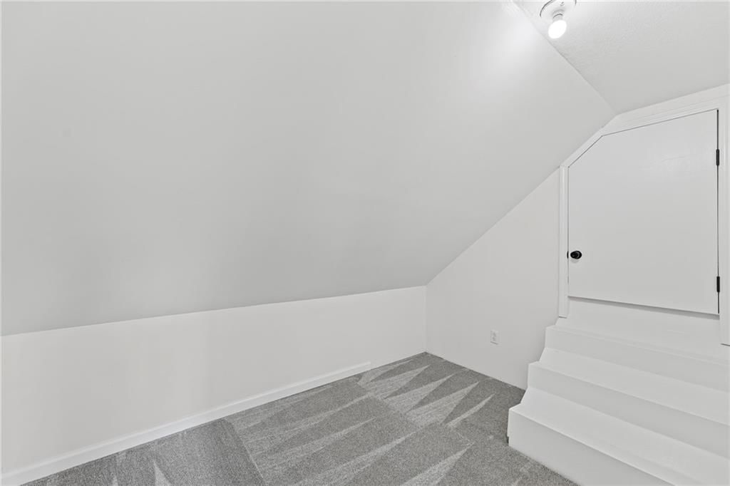 11005 Walnut Creek Drive — photo 38