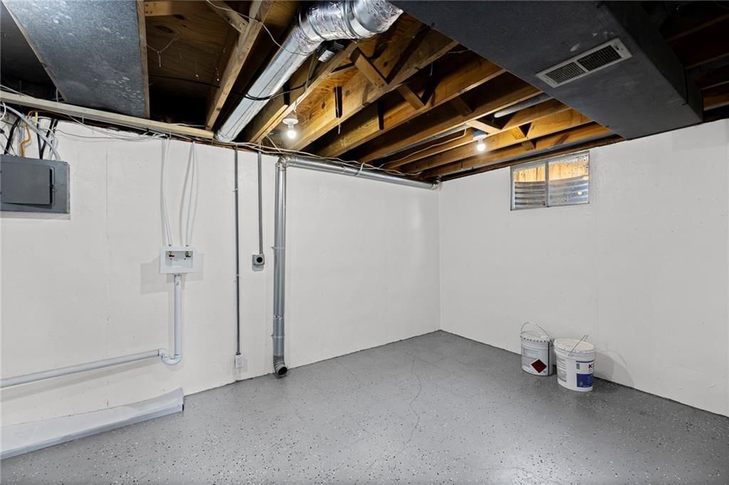 11005 Walnut Creek Drive — photo 43