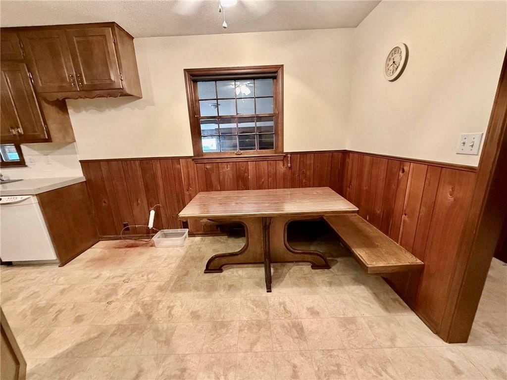 991 S Mitchell Street — photo 16
