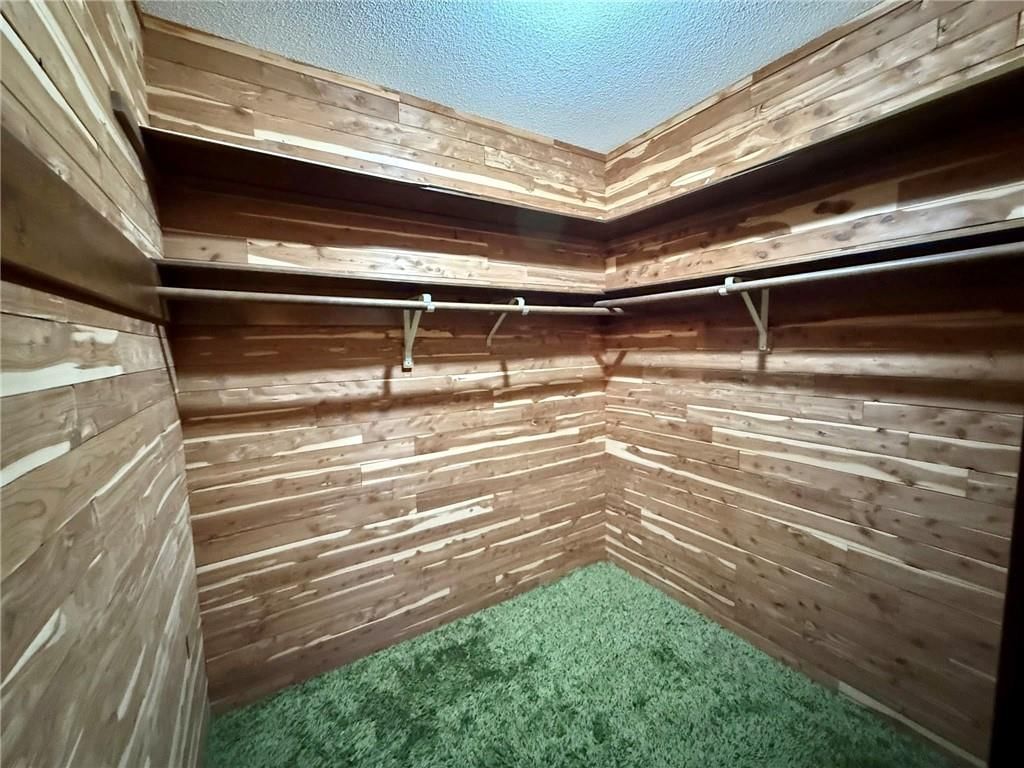 991 S Mitchell Street — photo 27