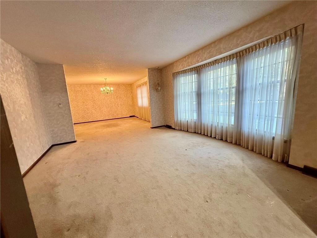 991 S Mitchell Street — photo 39
