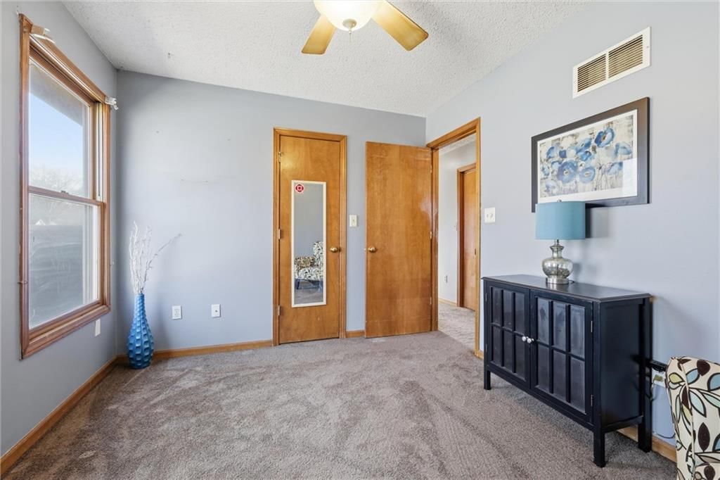 5212 Hedges Avenue — photo 27