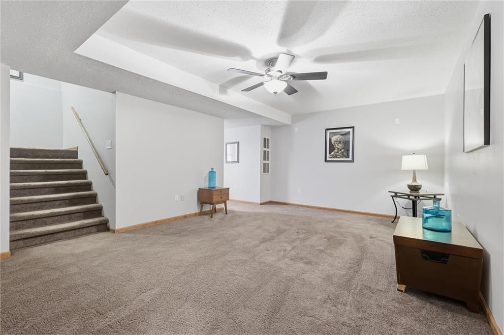 5212 Hedges Avenue — photo 32