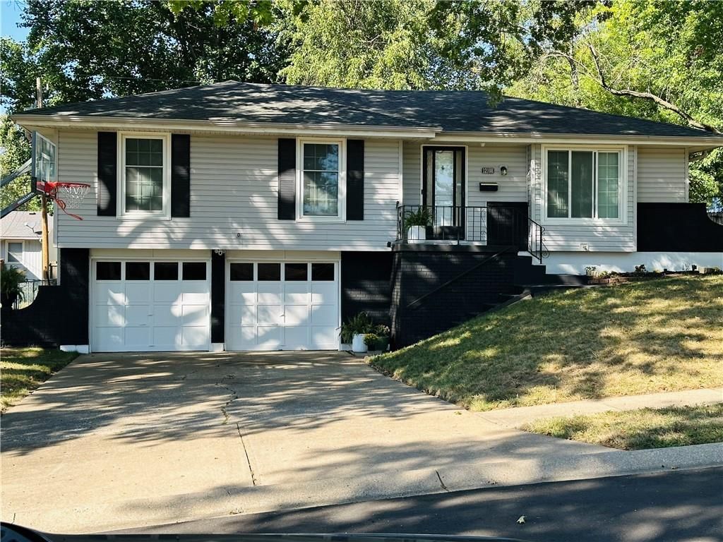 12108 E 57th Terrace, Kansas City, MO
