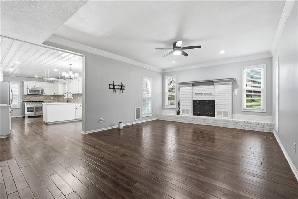 4017 NE Channel Drive — photo 5