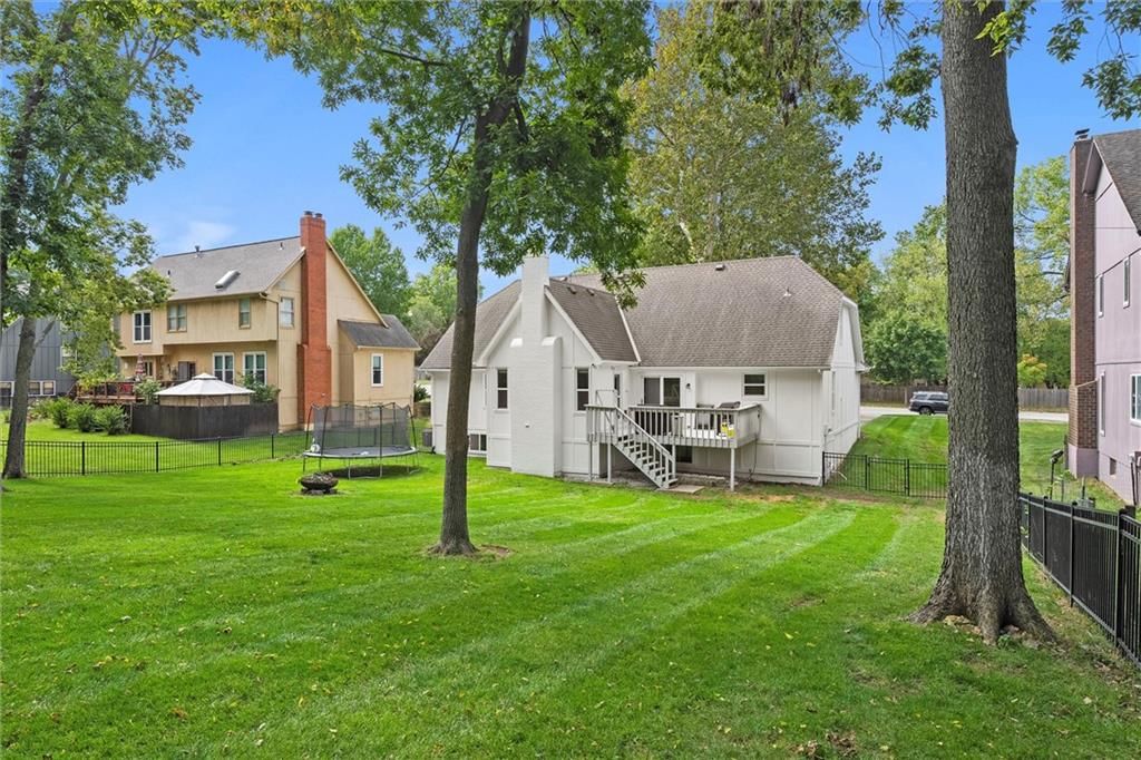 4017 NE Channel Drive — photo 39