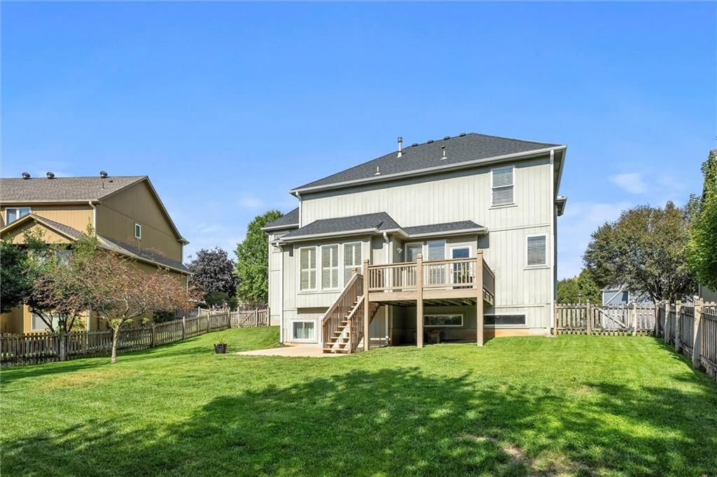 Photo 36 of 45 - 4403 Silverheel Street