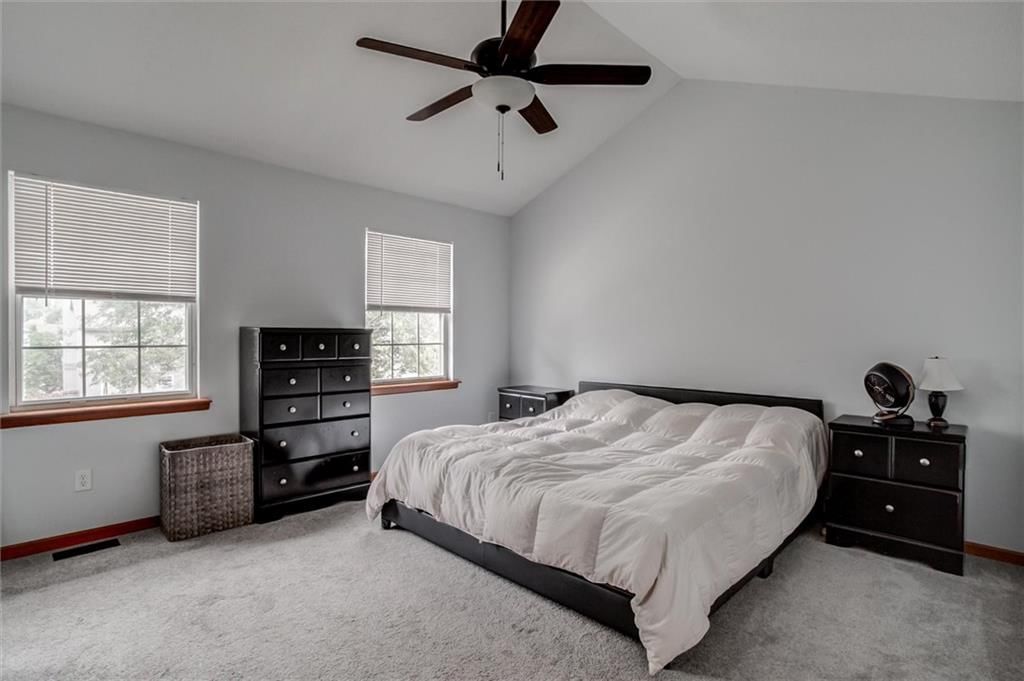 306 W Jefferson Street — photo 15