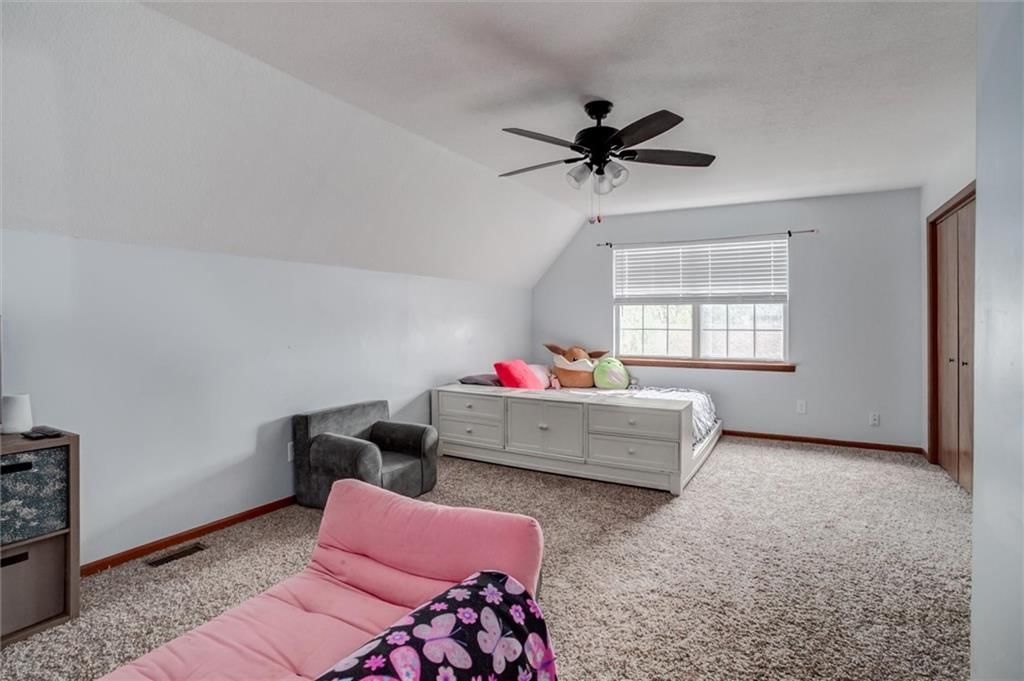 306 W Jefferson Street — photo 18