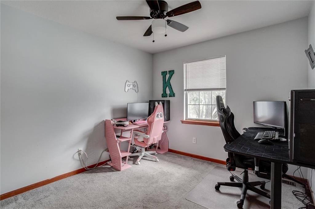 306 W Jefferson Street — photo 23