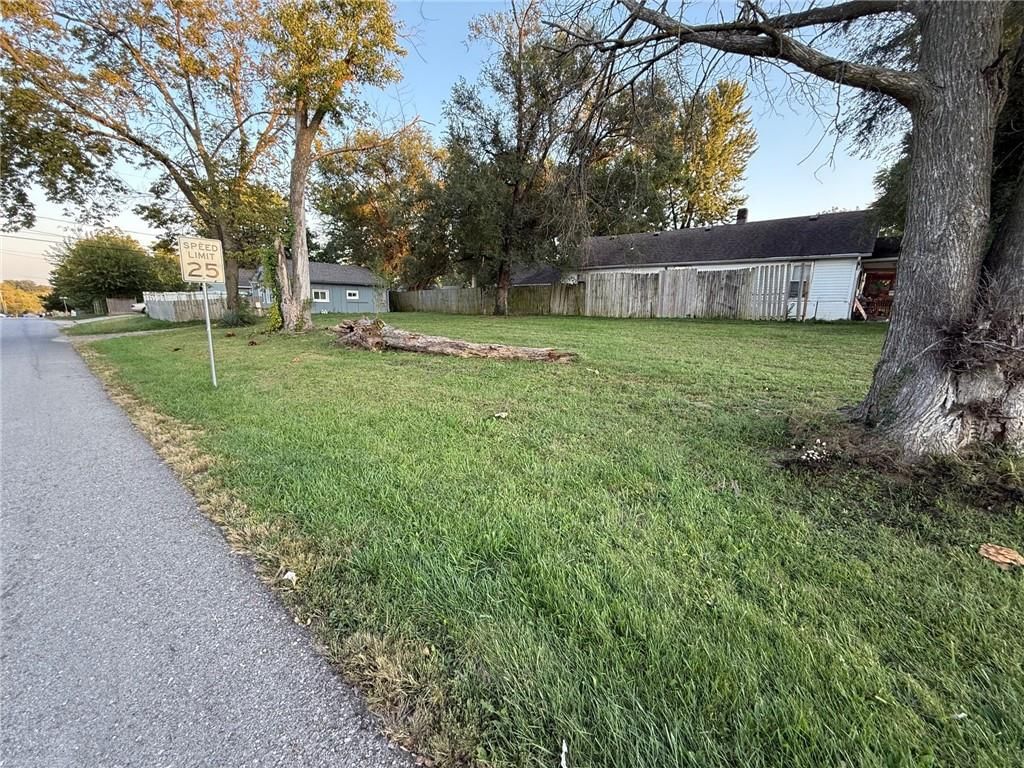 801 S Crane Street — photo 3
