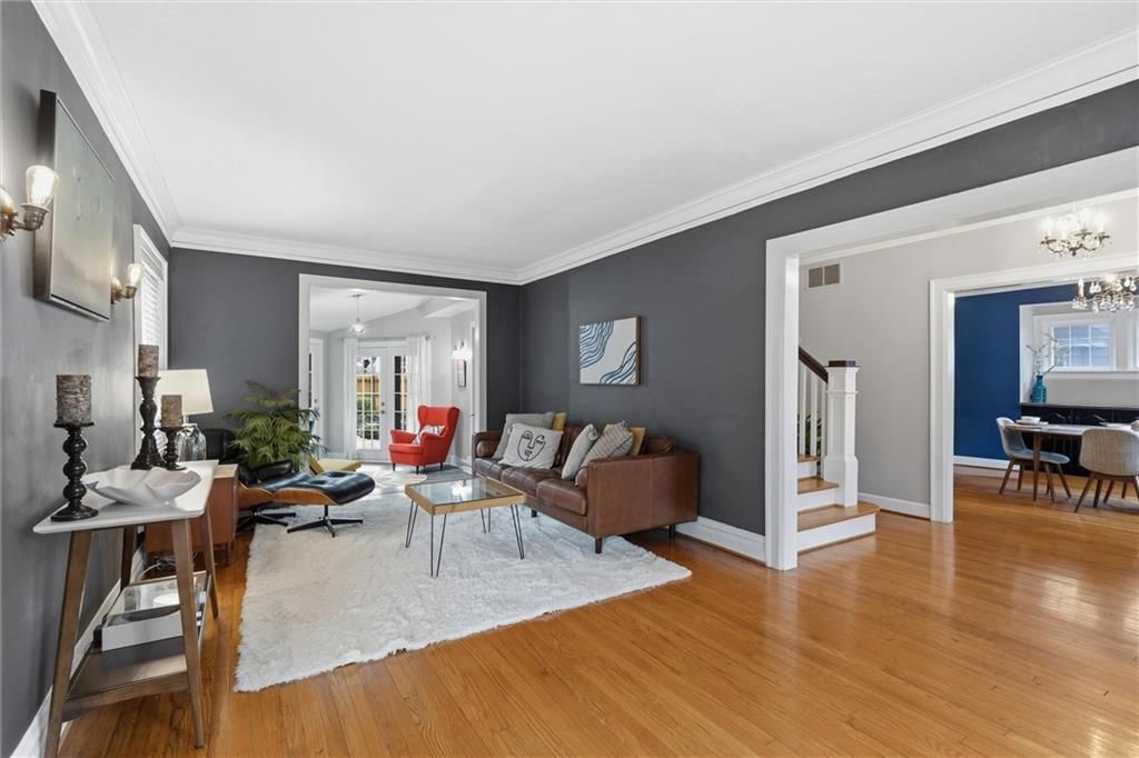 441 W 61st Terrace — photo 12