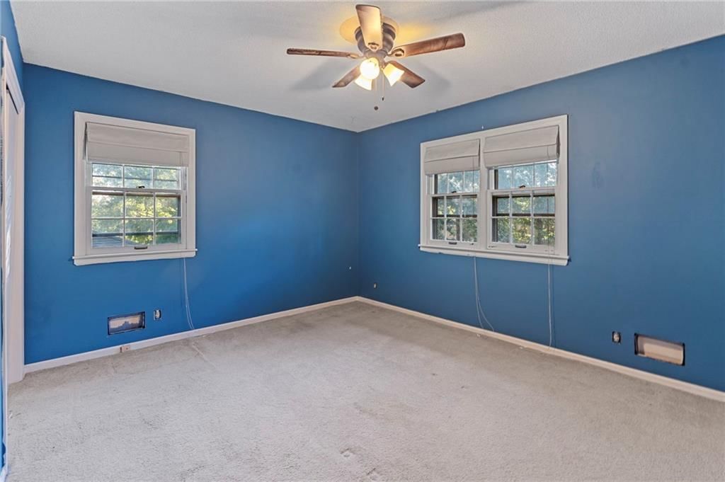 3813 Queen Ridge Drive — photo 17