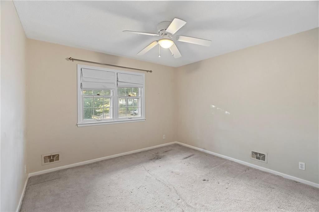 3813 Queen Ridge Drive — photo 19