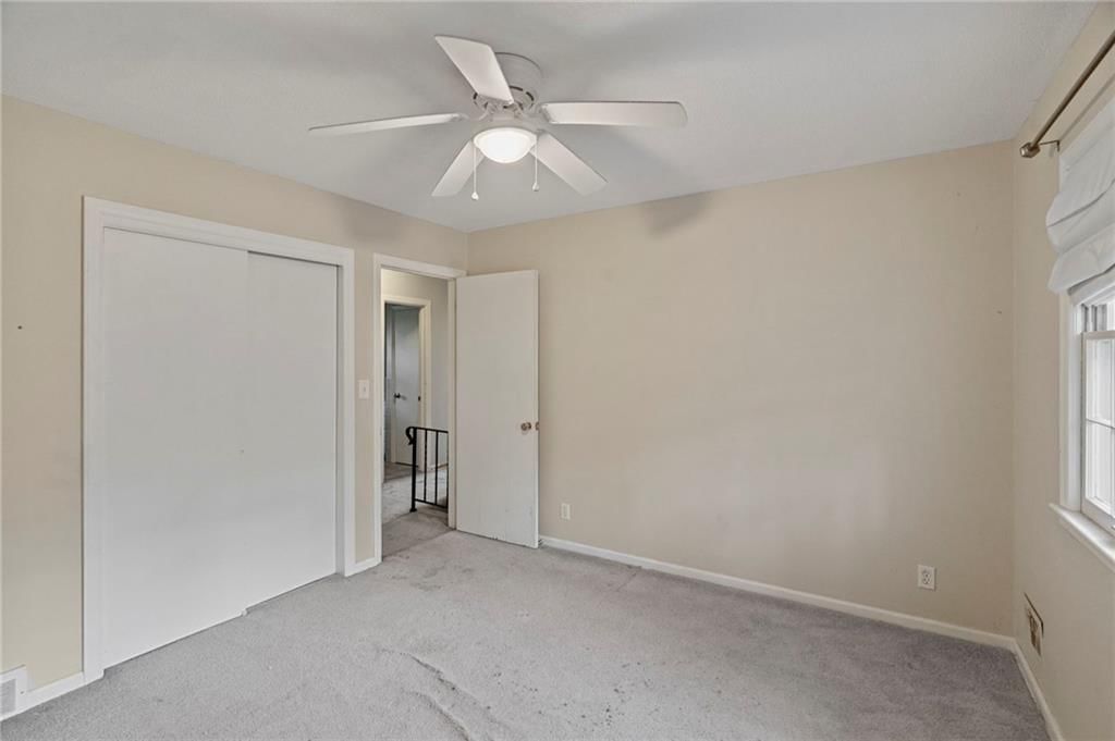 3813 Queen Ridge Drive — photo 20