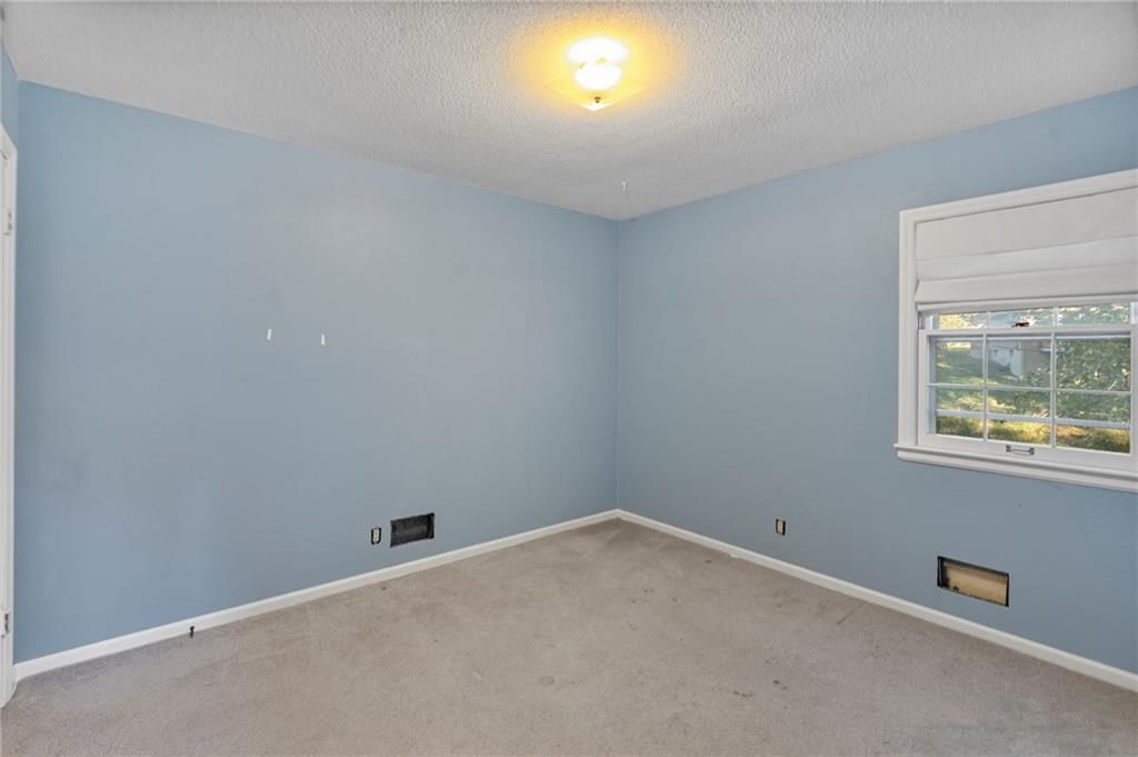 3813 Queen Ridge Drive — photo 21