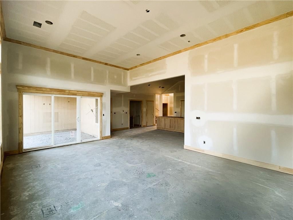 22646 W 89th Street — photo 10