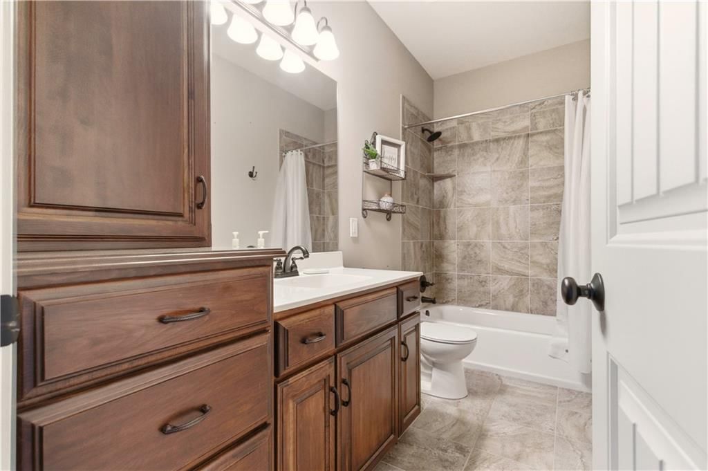 9315 N Genessee Street — photo 34