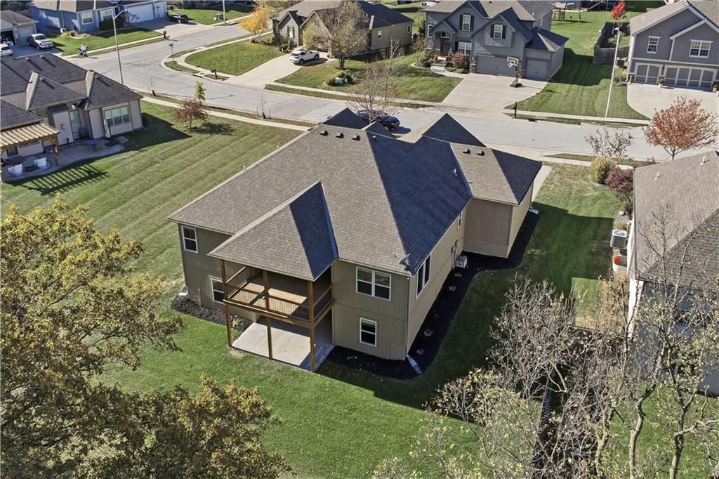 9315 N Genessee Street — photo 59