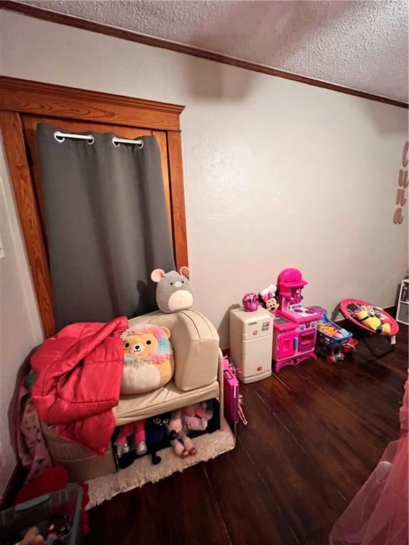 902 Illinois Street — photo 12