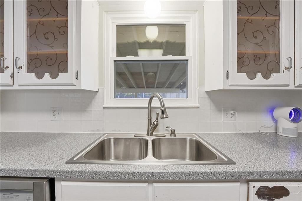 1620 N BELVIDERE Avenue — photo 15