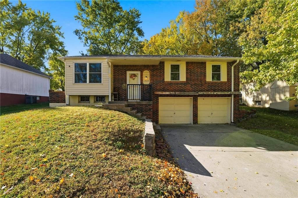 1620 N BELVIDERE Avenue — photo 34