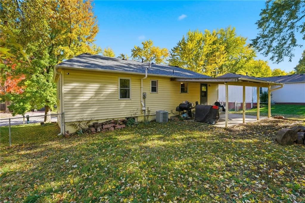 1620 N BELVIDERE Avenue — photo 40