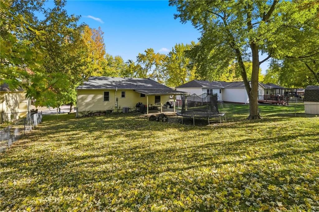 1620 N BELVIDERE Avenue — photo 41