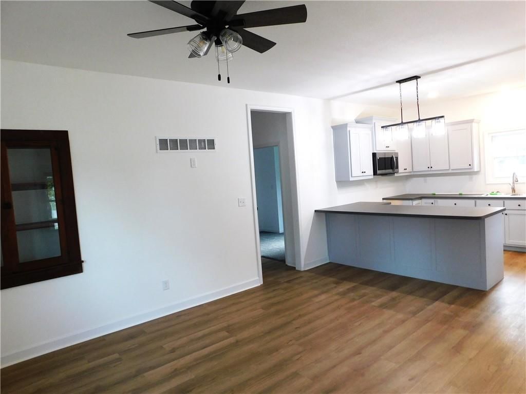 104 E Baltic Street — photo 8