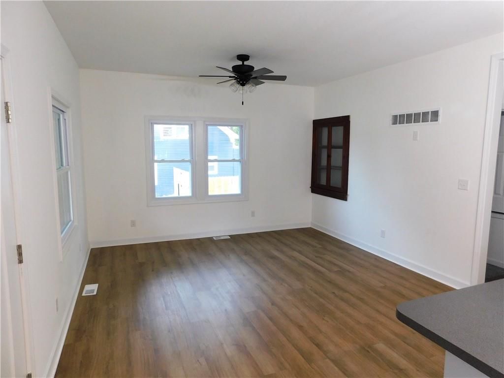 104 E Baltic Street — photo 9