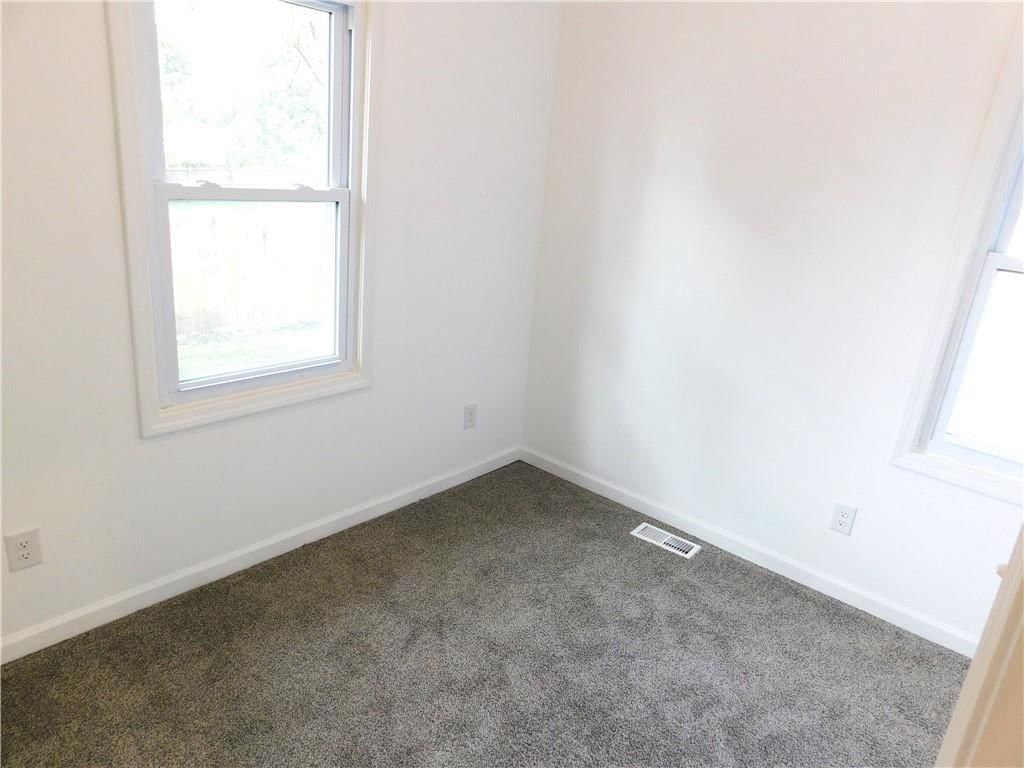 104 E Baltic Street — photo 11
