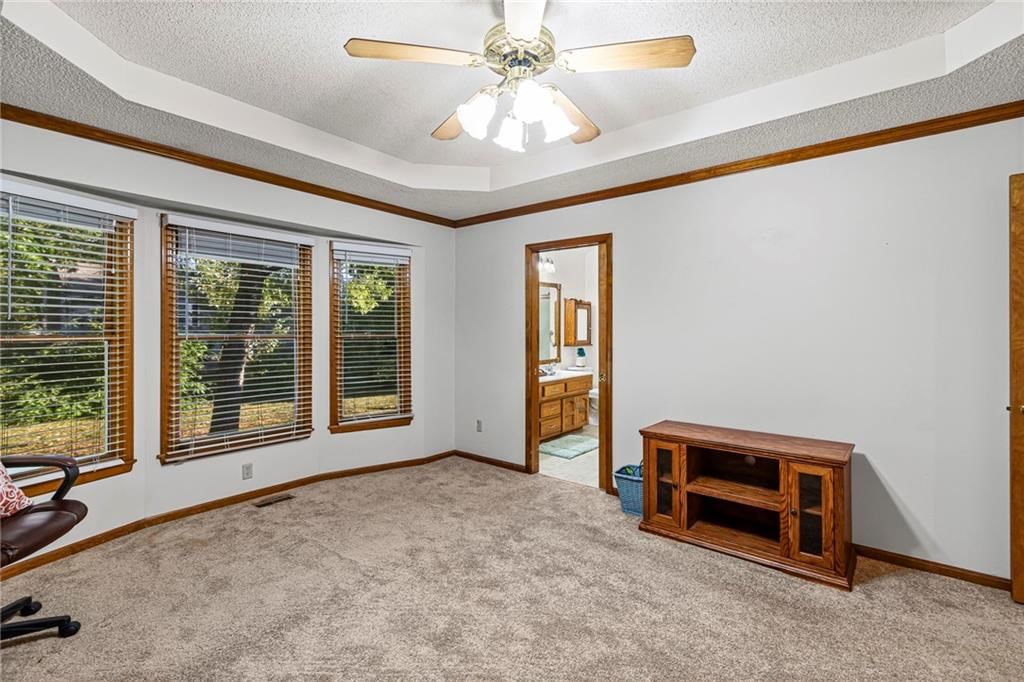407 SE Hamilton Court — photo 15